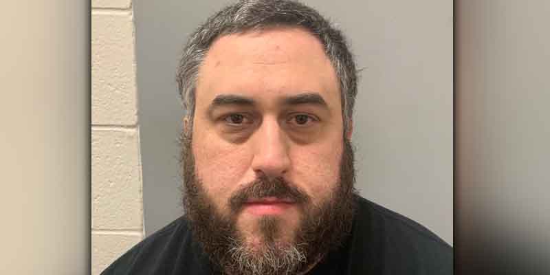 Man brought sex toy for encounter with child he solicited online...but she was a fed