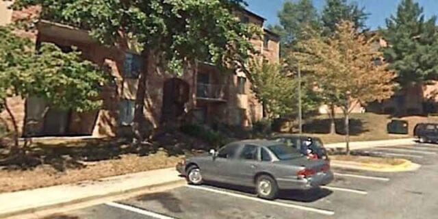Two shot dead in white oak
