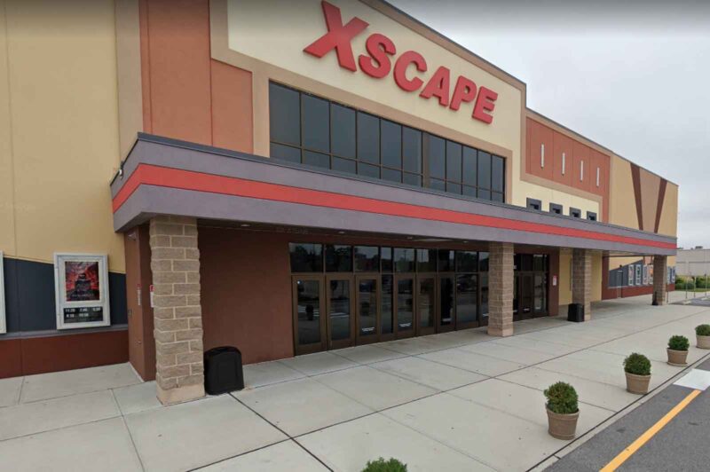 Xscape Theater Howell Closed