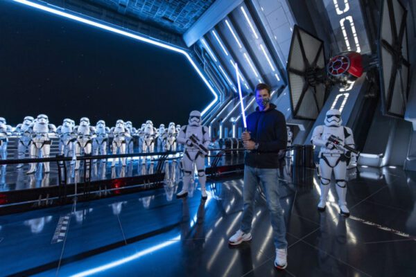Tom Brady, Gronk get their force on at Disney World