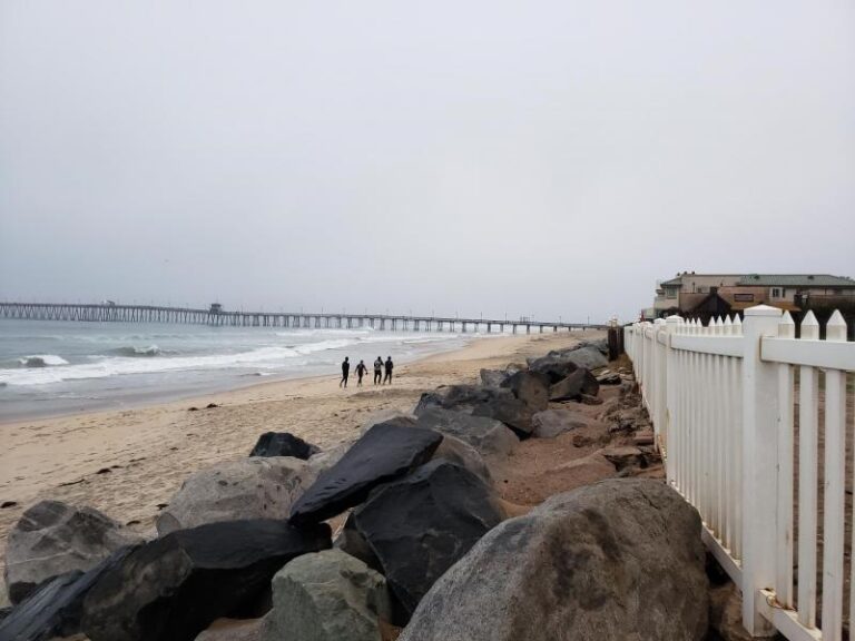Six illegal immigrants charged after trying to swim around u. S. Border wall - photo licensed by shore news network.