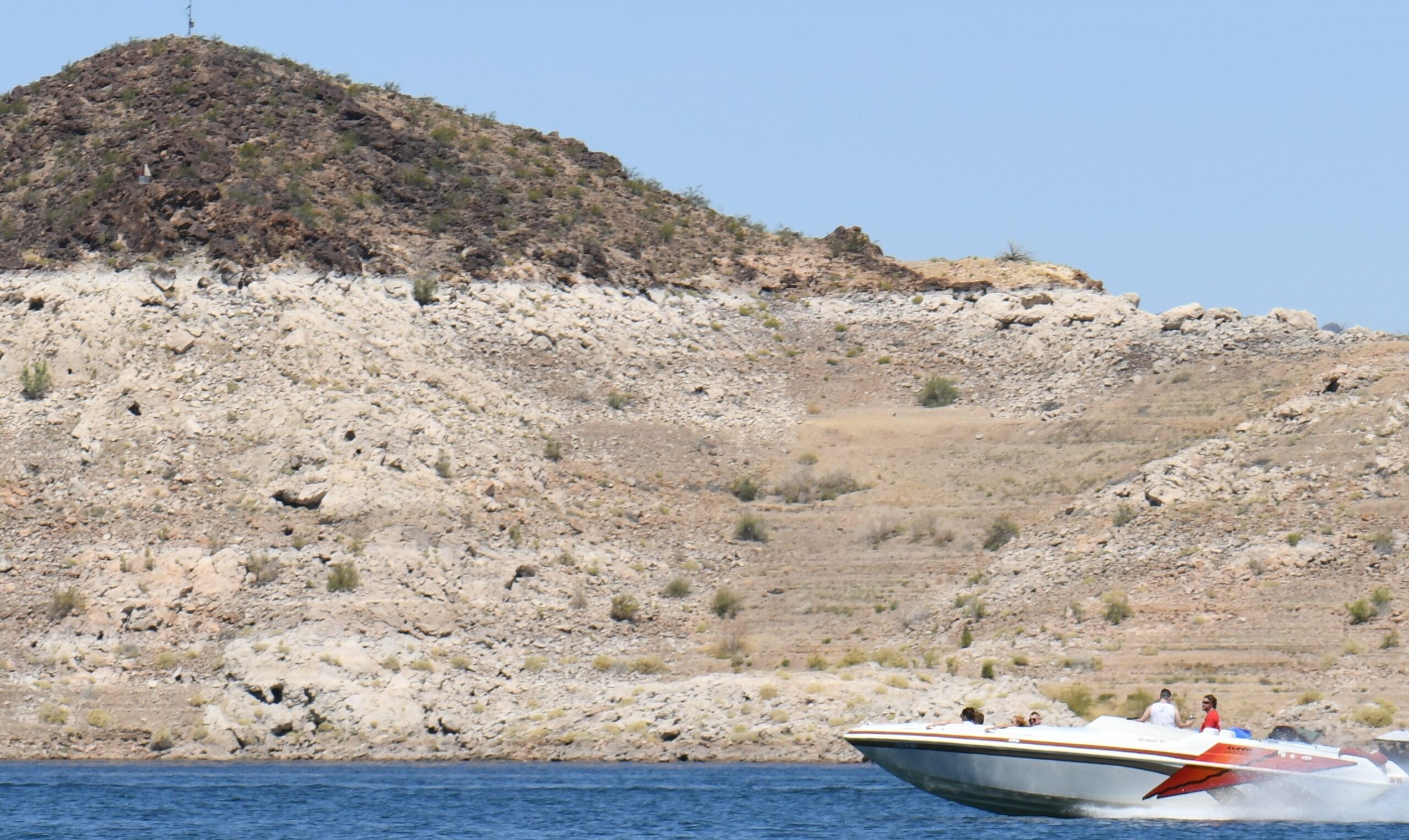 Low water levels at Lake Mead could affect boating access