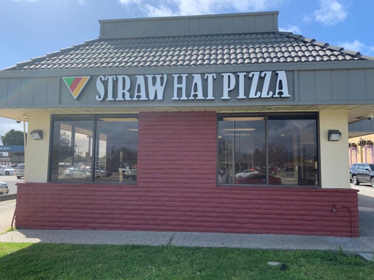 Straw Hat Pizza Opens New Cali Restaurant