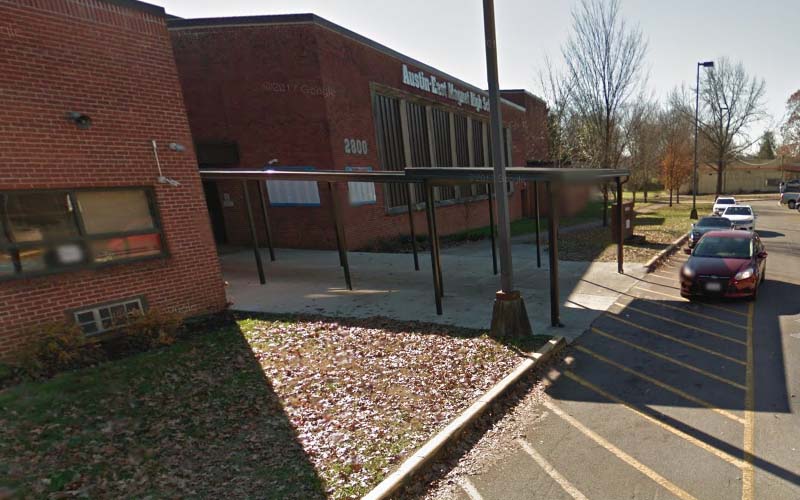 Student killed, officer shot at Knoxville High School shooting