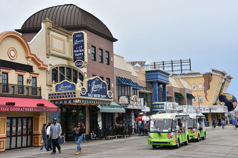 Man said his boardwalk store was ransacked, it turns out he did it himself