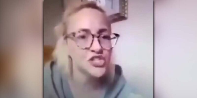 Zoom teacher tells parents 'come at me' if they don't like her distanced classroom performance