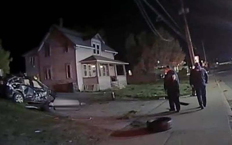 Driver killed in high-speed crash in Columbus neighborhood