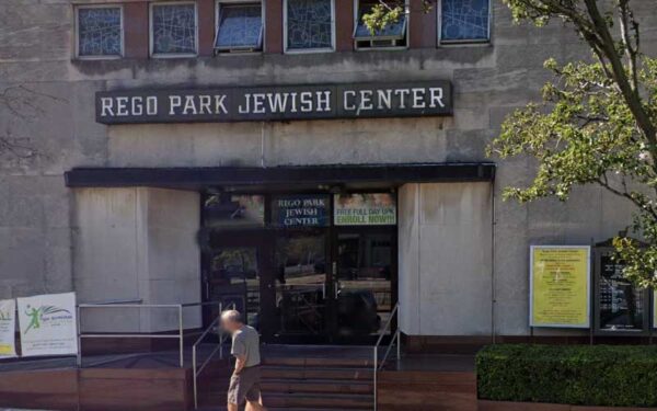Man charged for writing swastika on Queens synagogue