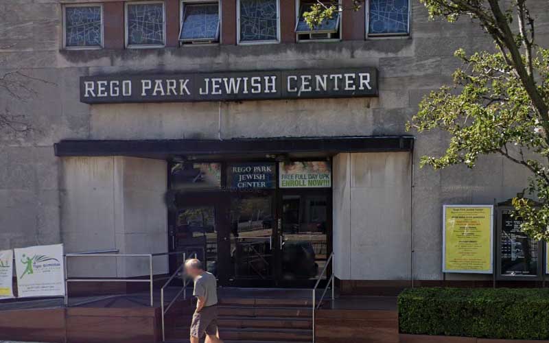 Man charged for writing swastika on Queens synagogue