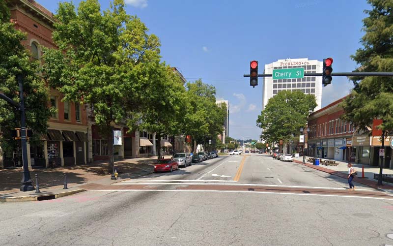 Man found dead, shot in the head in Downtown Macon