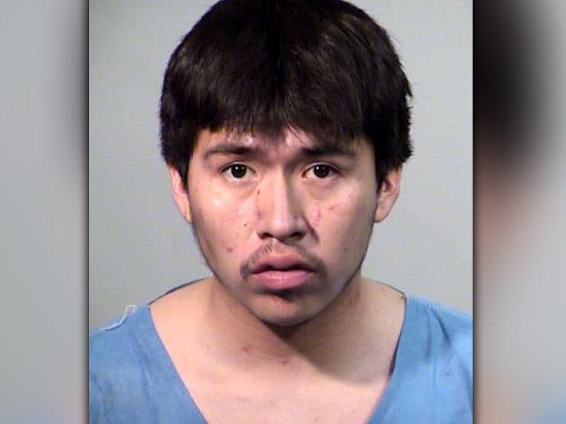 Man fatally stabbed his girlfriend in Tempe