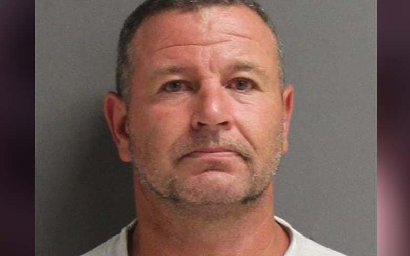 Man charged for dousing girlfriend with gasoline