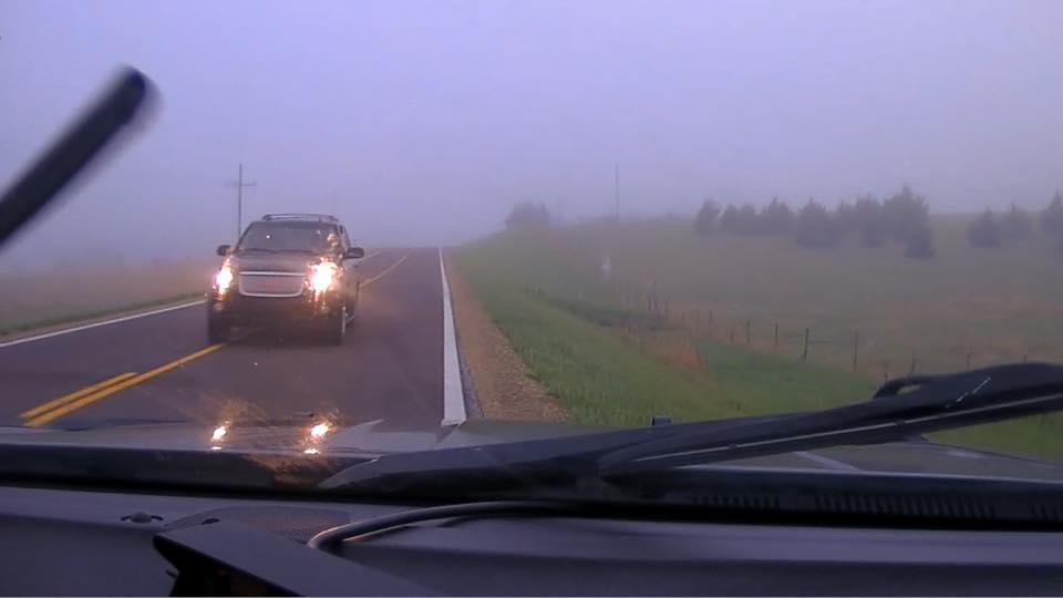 Kansas Deputy avoids head on collision with driver by driving in ditch