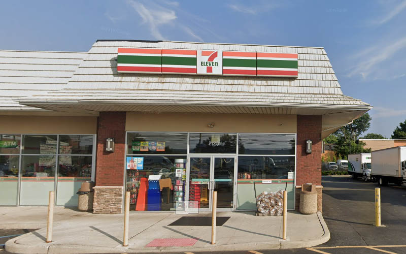 Driver Robbed in 7-Eleven Parking Lot After Motor Vehicle Collision