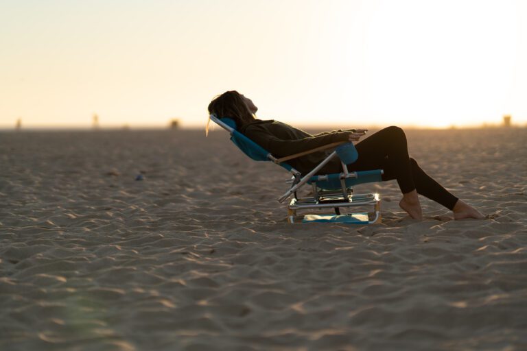 New Jersey company hoping to turn heads with new swivel beach chair