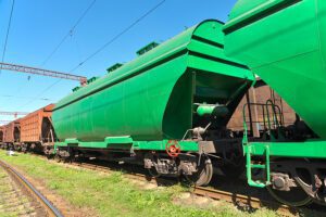 24 Immigrants found in train grain hopper 24 Immigrants found in train grain hopper