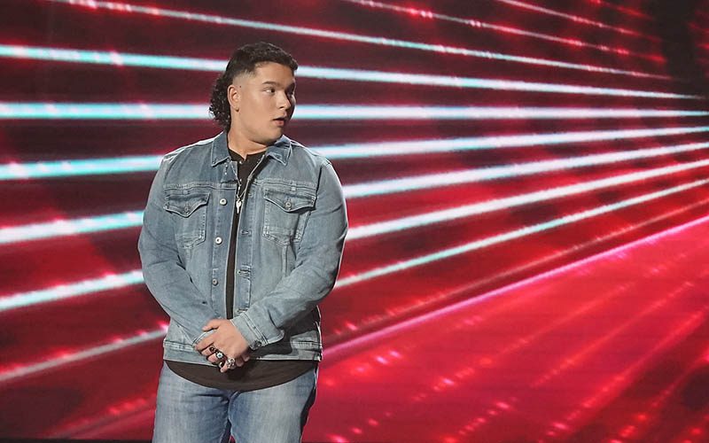 American Idol contest Caleb Kennedy drops out after video with "KKK hood" surfaces