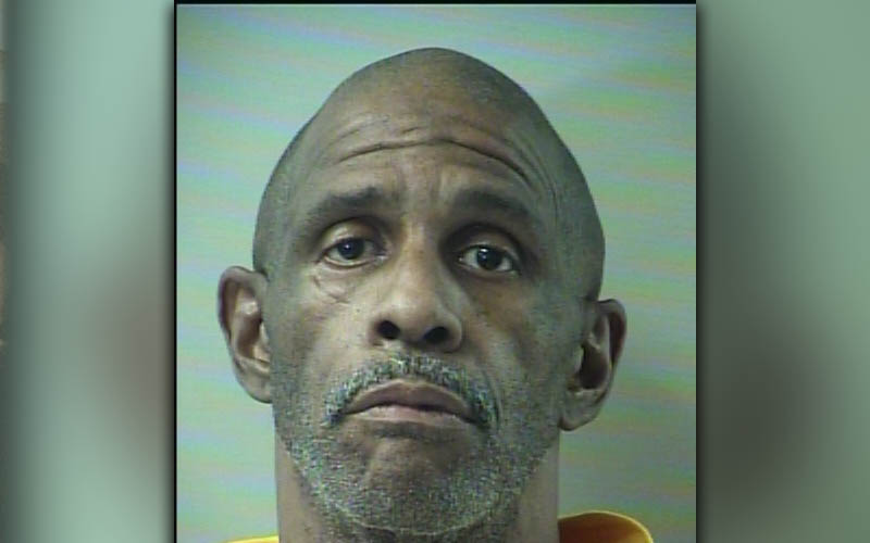 Man who shot at woman shoots himself before deputies arrived at the scene