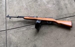 Hostage taker shot dead by d. C. Police after attempting to flee scene, pointing gun