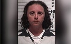 Jail deputy charged for inappropriate relationship with inmate