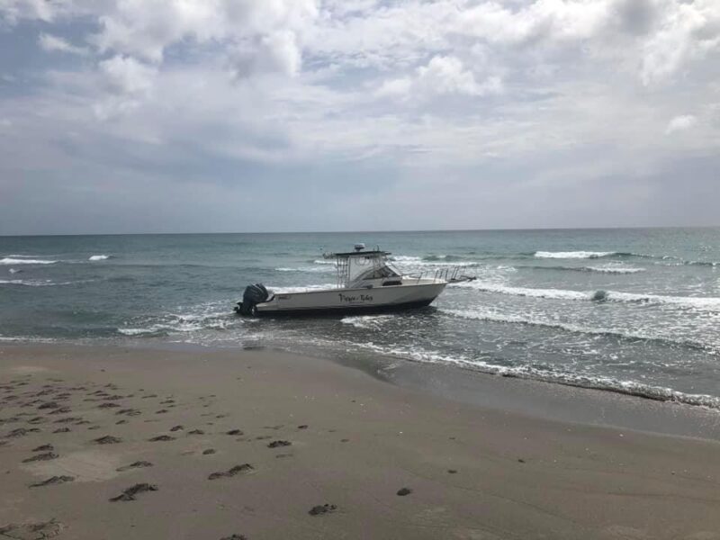 Boat with 30 illegal Hatian immigrants washes ashore near Jupiter