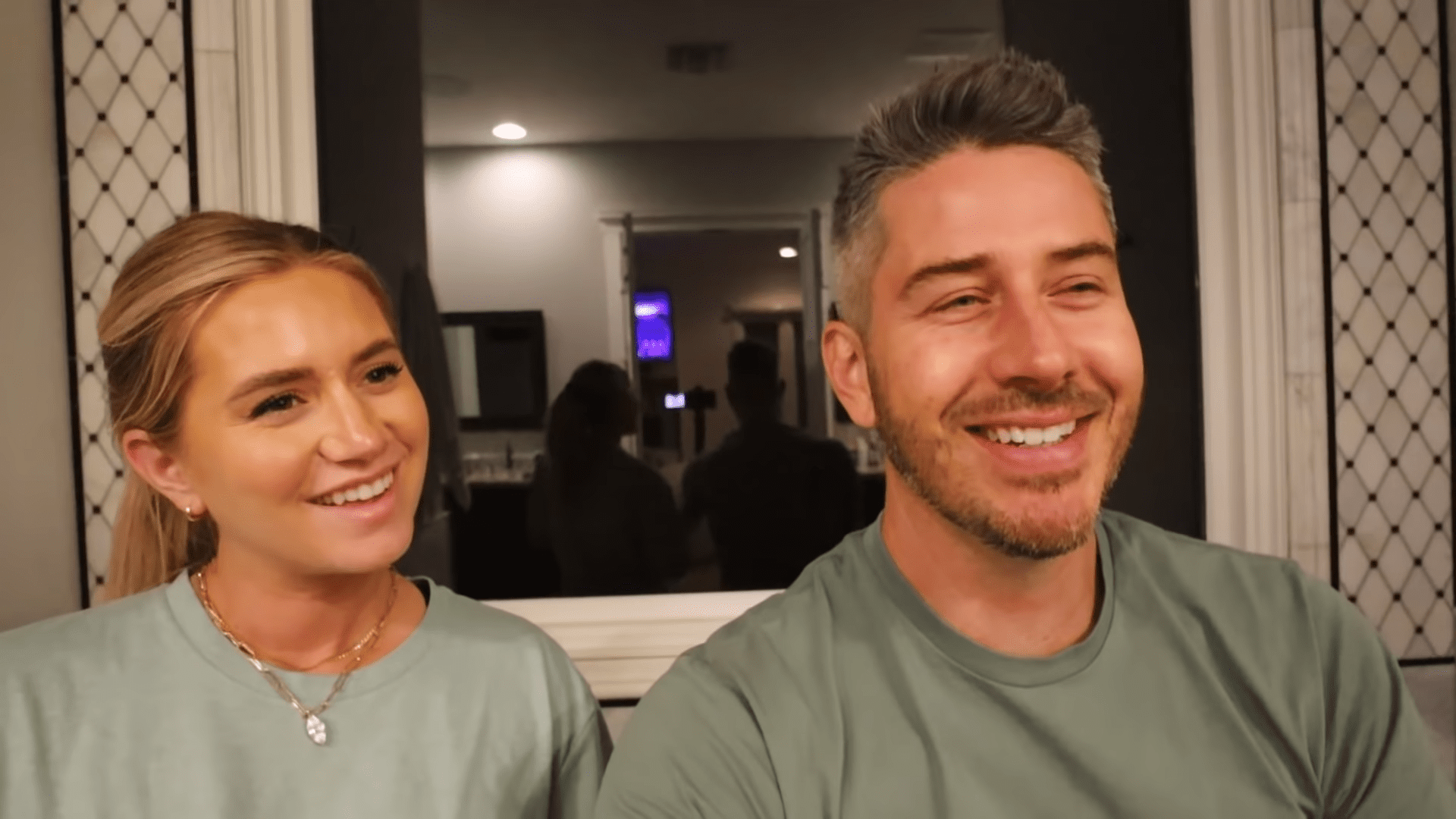 Bachelor's Arie and Lauren try old wives tales to stimulate labor for their twins