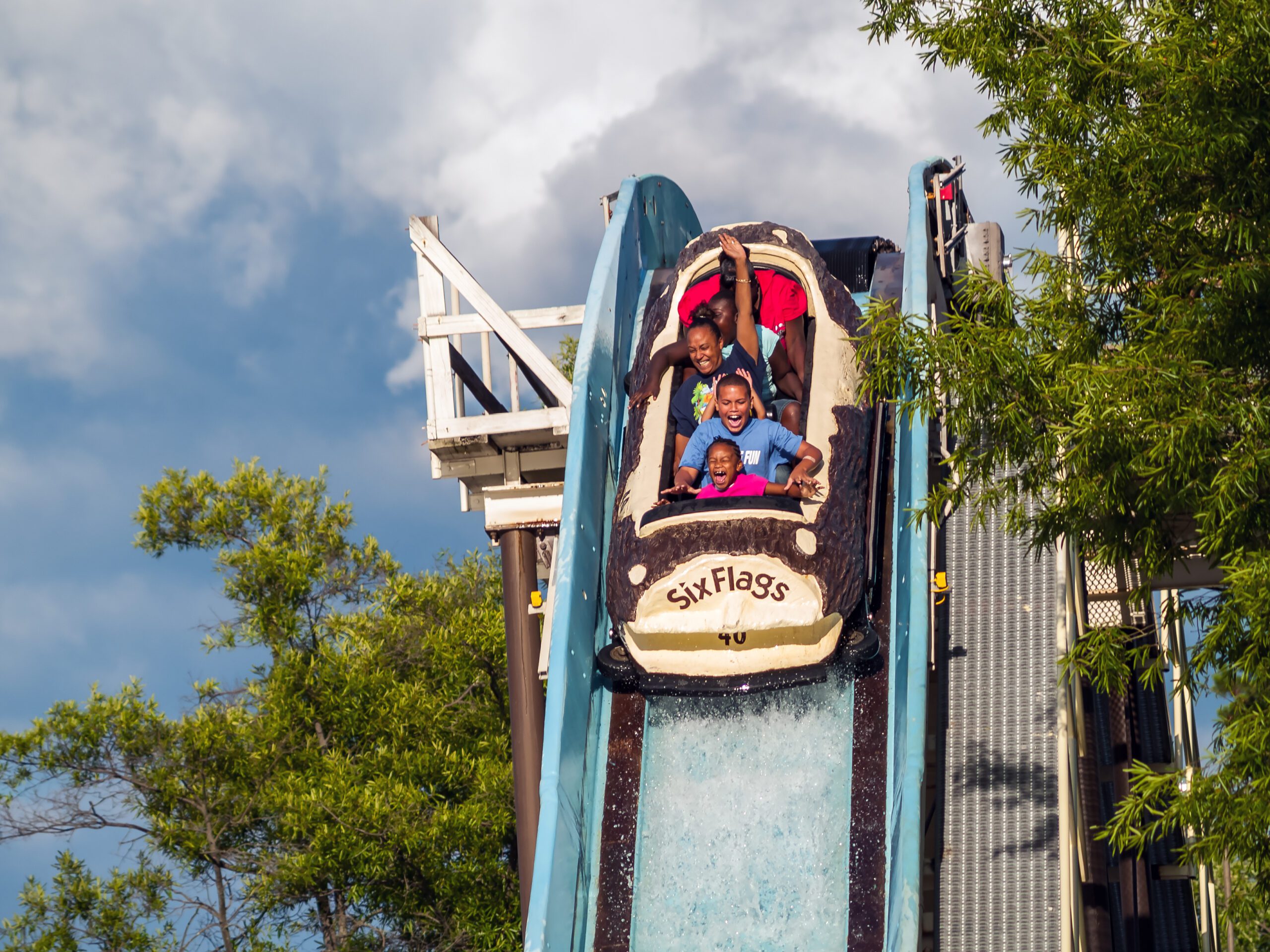 Great Adventure log flume closed after accident sends two to hospital