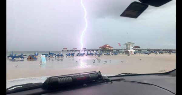 Police dashcam captures shocking lightning strikes over Pier 60