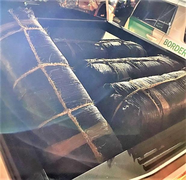 Laredo Sector Border Patrol Stops Narcotic Smuggling Attempt at the Riverbanks