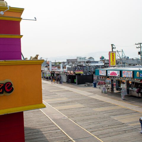 Watch: gunfire erupts near new jersey boardwalk causing panic and fear - photo licensed by shore news network.