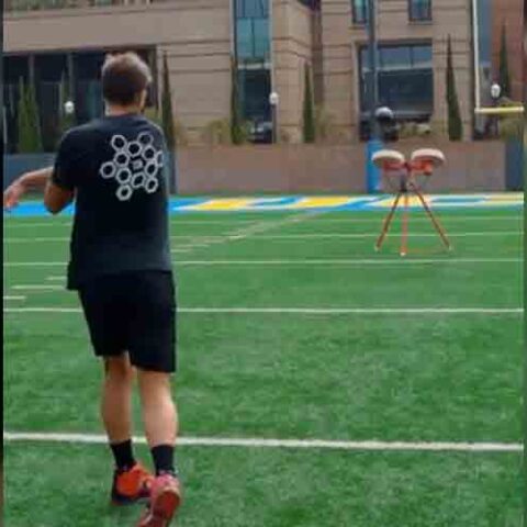 Tom brady breaks the internet after playing catch with himself - photo licensed by shore news network.