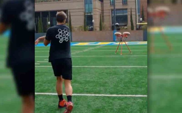 Tom Brady breaks the internet after playing catch with himself