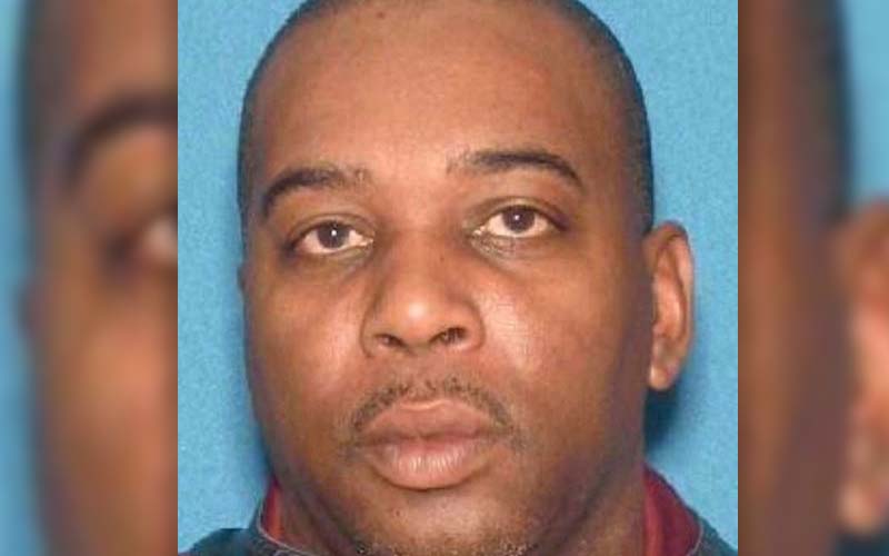 Newark police searching for dognapper