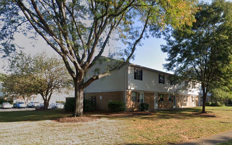 Murder-suicide reported in Columbus after husband shoots wife, himself