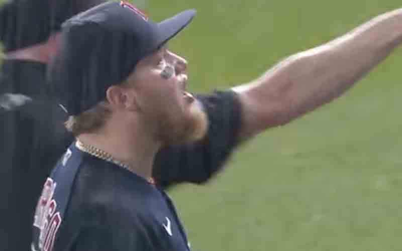 Fan throws baseball and hits Red Sox outfielder, gets lifetime ban