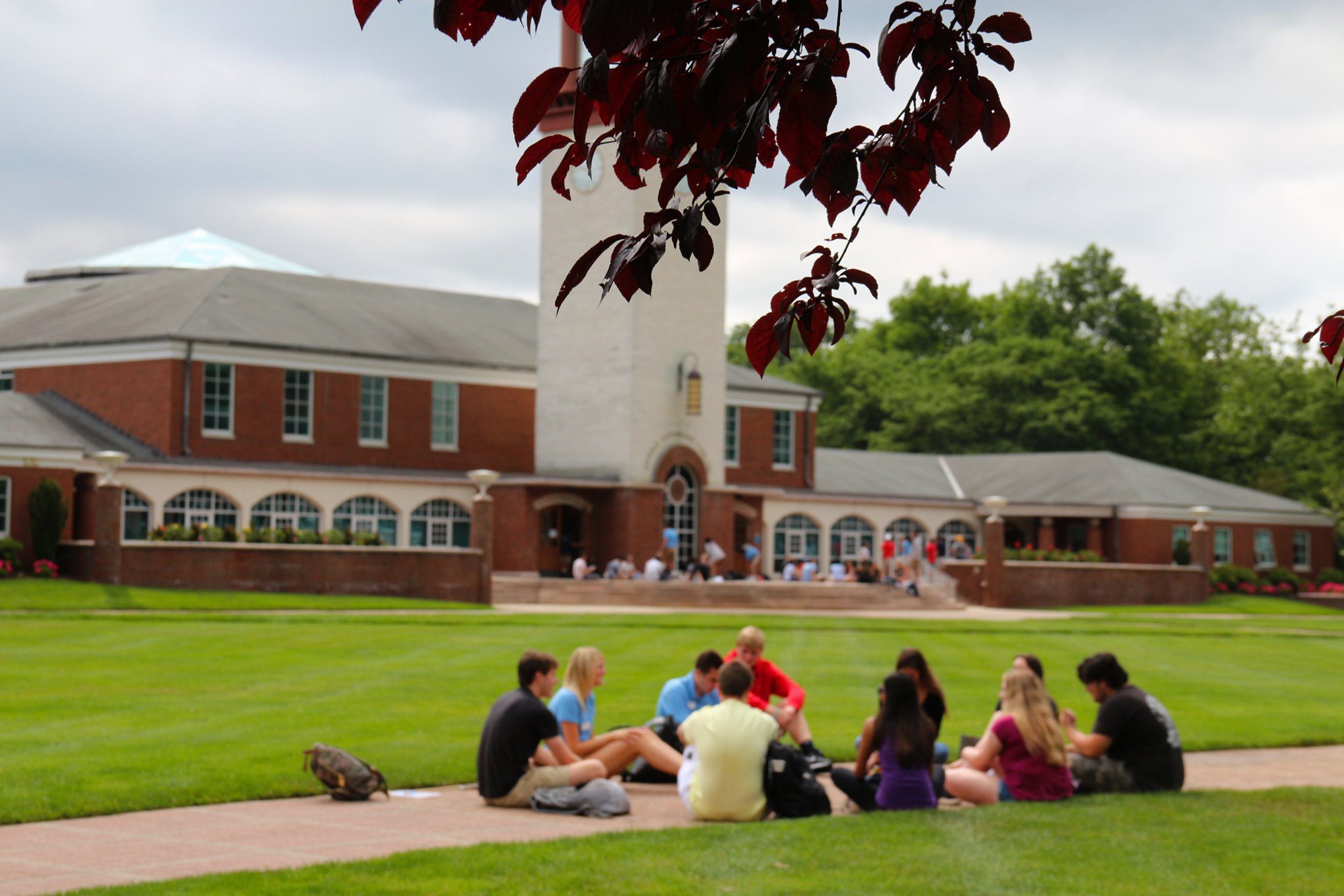University threatens to cut internet access to unvaccinated students
