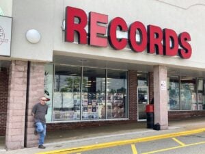 New Jerseys legendary Vintage Vinyl has closed its doors for good