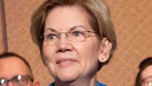 Elizabeth warren spotted maskless, violating state indoor mask mandate at wedding