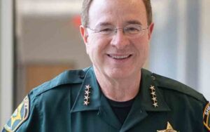 Sheriff grady judd says get vaccinated... It works
