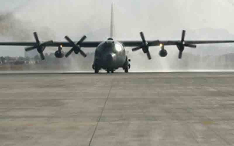 100 Americans left behind in Afghanistan and Biden has no real plan to get them out