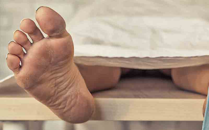 She left her husband in the morgue after getting thousands in GoFundMe funeral donations