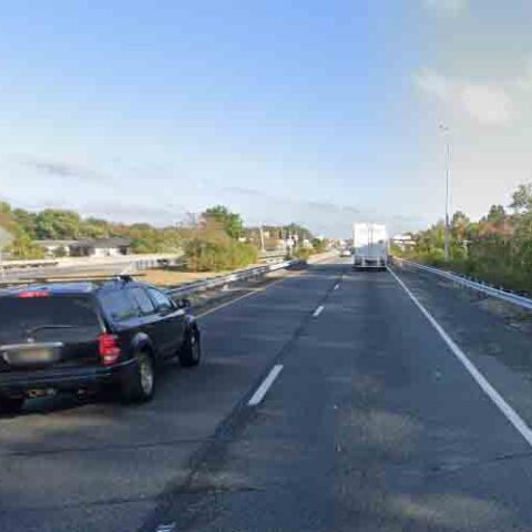 Driver shot traveling southbound on us-13 - photo licensed by shore news network.