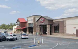 Teen shot dead during argument inside macon mall