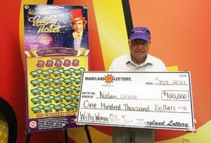 $100k lottery winner credits "little voice in his head" for jackpot win