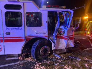 Palm harbor fire rescue lieutenant seriously injured in accident