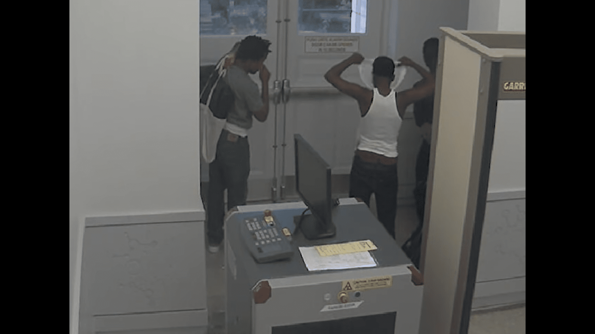 D.C. Detectives seek assistance in identifying Burglary suspects