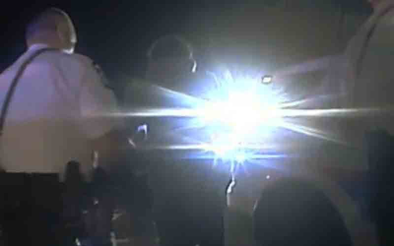 4-year-old finds gun tossed by 15-year-old carjacking suspect while fleeing police