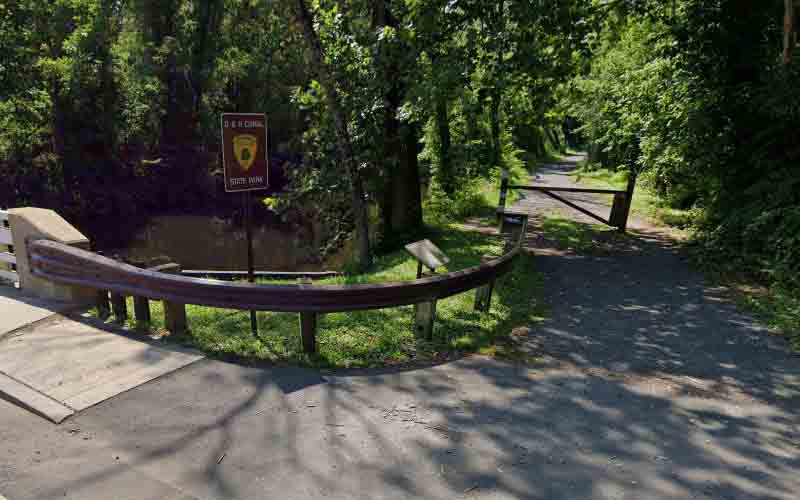 Woman raped by armed Hispanic male along Delaware-Raritan Canal Trail