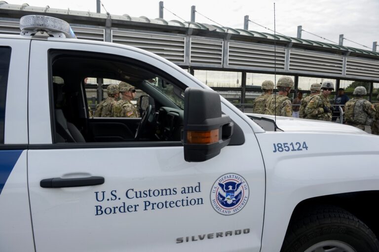 Border agents seize liquid meth at highway 86 checkpoint - photo licensed by shore news network.