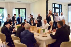 Jack ciattarelli vows to fight against anti-semitism in visit to ocean county